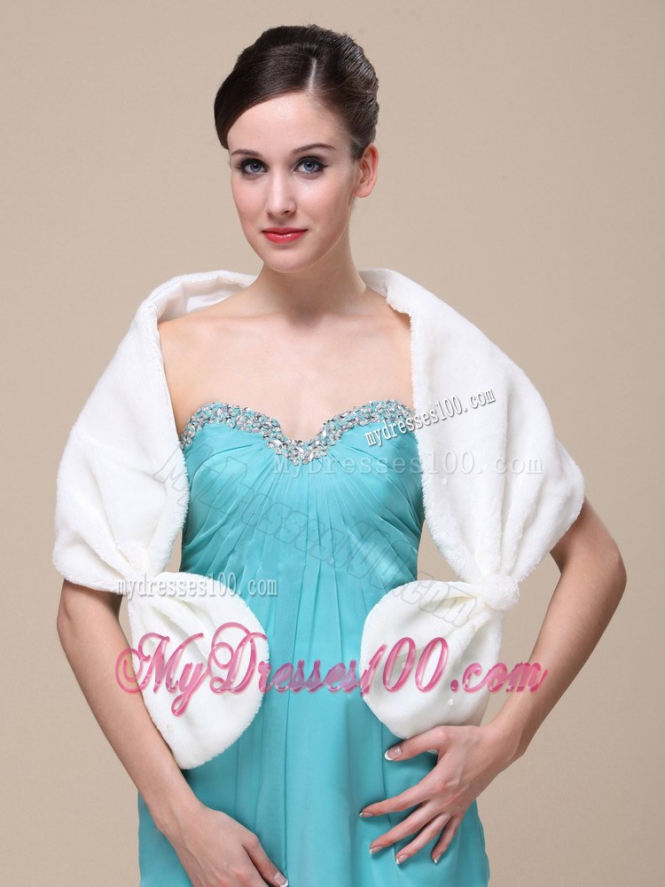 Faux Fur Special Occasion / Wedding Shawl In Ivory With V-neck